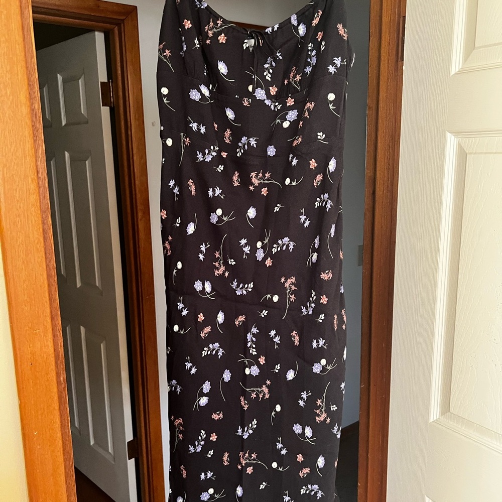 Aritzia Wilfred Dark Blue/Black Floral Midi Dress